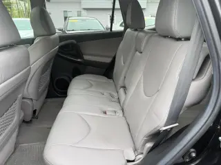 2012 Toyota RAV4 LIMITED