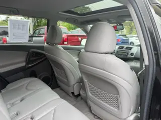 2012 Toyota RAV4 LIMITED