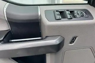 Ford F-150 2015 4x2 XL 4dr SuperCrew 5.5 ft. SB