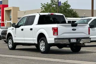 Ford F-150 2015 4x2 XL 4dr SuperCrew 5.5 ft. SB