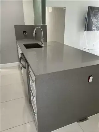 Meseta de piedra para cocina