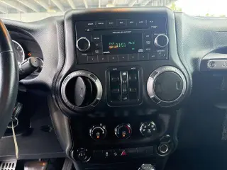 Jeep Wrangler JK Unlimited 2018 4x4 Sport 4dr SUV