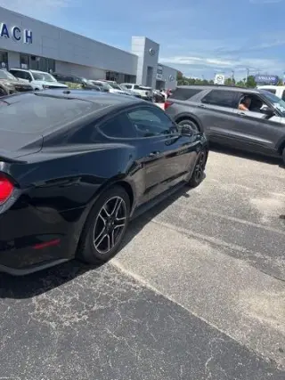 Ford Mustang 2018 EcoBoost 2dr Fastback