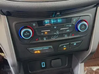 Ford Escape 2018 AWD SE 4dr SUV