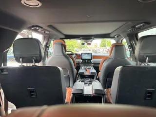 Lincoln Navigator L 2019 4x4 Reserve 4dr SUV