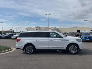 Lincoln Navigator L 2019 4x4 Reserve 4dr SUV
