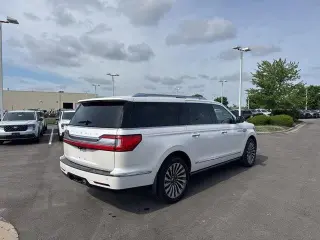 Lincoln Navigator L 2019 4x4 Reserve 4dr SUV