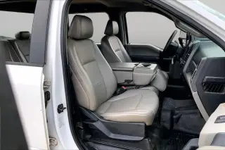 Ford F-350 Super Duty 2020 4x4 XLT 4dr Crew Cab 179 in. WB DRW Chassis