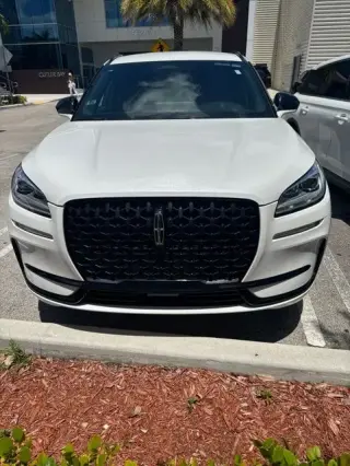Lincoln Corsair 2023 Reserve 4dr SUV