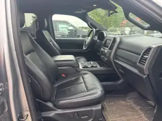 Ford Expedition 2020 4x4 XLT 4dr SUV
