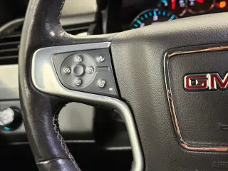 GMC Yukon 2019 4x4 SLT 4dr SUV