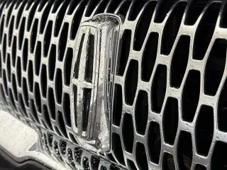 Lincoln Nautilus 2023 Reserve 4dr SUV