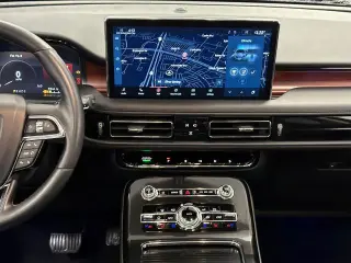 Lincoln Nautilus 2023 Reserve 4dr SUV