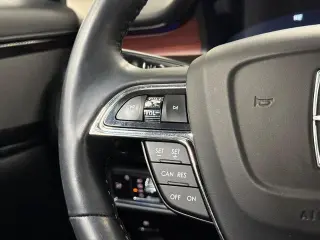 Lincoln Nautilus 2023 Reserve 4dr SUV