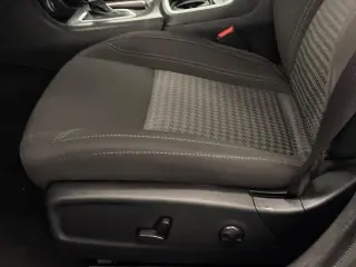 Dodge Charger 2023 SXT 4dr Sedan