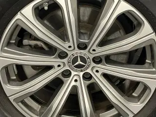 Mercedes-Benz GLC 2024 AWD GLC 300 4MATIC 4dr SUV