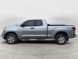 Toyota Tundra 2012 4x4 Grade 4dr Double Cab Pickup SB (4.6L V8)