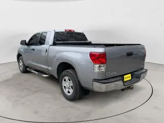 Toyota Tundra 2012 4x4 Grade 4dr Double Cab Pickup SB (4.6L V8)