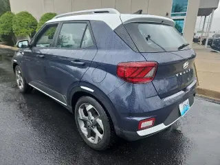 Hyundai VENUE 2022 SEL 4dr Crossover