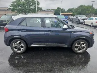 Hyundai VENUE 2022 SEL 4dr Crossover