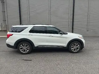 Ford Explorer 2023 XLT 4dr SUV