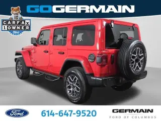 Jeep Wrangler 2024 4x4 Sahara 4dr SUV