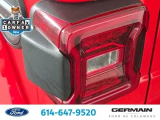 Jeep Wrangler 2024 4x4 Sahara 4dr SUV
