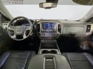 GMC Sierra 1500 2018 4x4 Denali 4dr Crew Cab 5.8 ft. SB