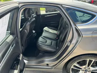 2013 Ford Fusion 4dr Sdn Titanium FWD