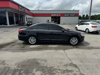 2014 Volkswagen Jetta Sedan 4dr Auto SE PZEV