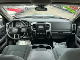 2017 RAM 2500 SLT 4x4 Crew Cab 6'4" Box