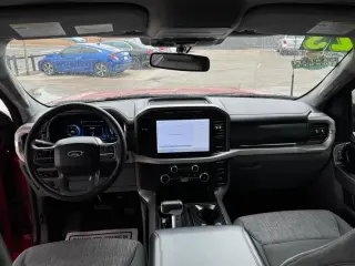 2023 Ford F-150 Lightning Pro