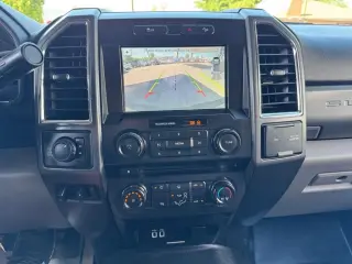 2018 Ford F-250 SD XLT Crew Cab 4WD