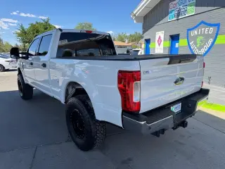 2018 Ford F-250 SD XLT Crew Cab 4WD