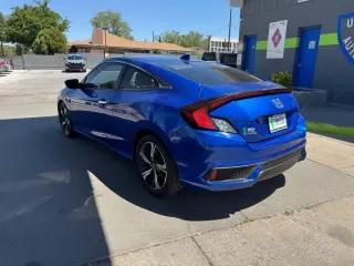 2017 Honda Civic Touring Coupe CVT