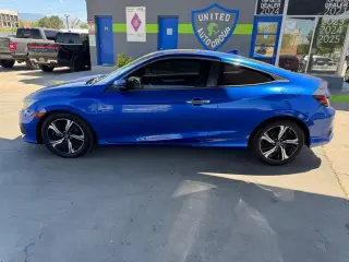 2017 Honda Civic Touring Coupe CVT