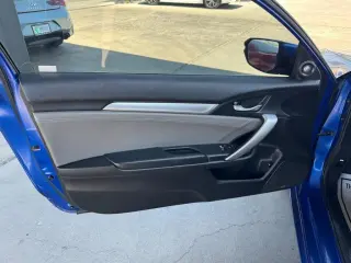 2017 Honda Civic Touring Coupe CVT