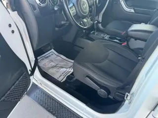 2018 Jeep Wrangler JK Unlimited Sahara 4WD