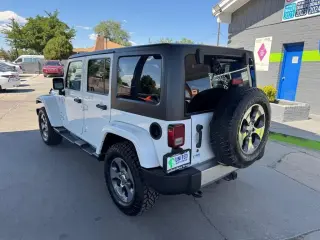 2018 Jeep Wrangler JK Unlimited Sahara 4WD