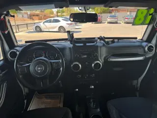 2018 Jeep Wrangler JK Unlimited Sahara 4WD