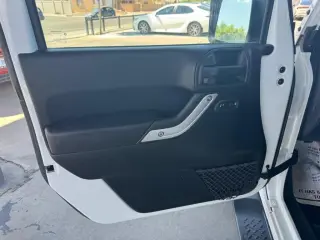 2018 Jeep Wrangler JK Unlimited Sahara 4WD