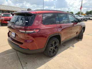 Jeep Grand Cherokee L 2023 4x4 Altitude 4dr SUV