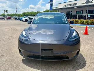 Tesla Model Y 2024 AWD Long Range 4dr Crossover