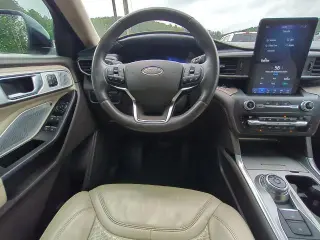 Ford Explorer 2020 AWD Platinum 4dr SUV