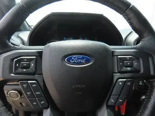 Ford F-150 2016 4x4 King Ranch 4dr SuperCrew 5.5 ft. SB