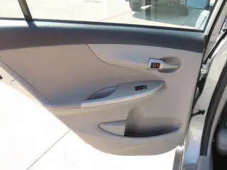Toyota Corolla 2013 S 4dr Sedan 5M