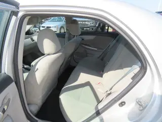 Toyota Corolla 2013 S 4dr Sedan 5M