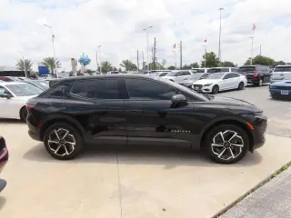 Chevrolet Equinox EV 2026 LT 1 4dr SUV