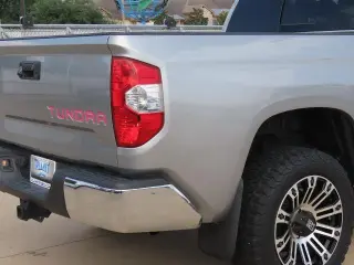 Toyota Tundra 2014 4x2 SR5 4dr Double Cab Pickup SB (5.7L V8)