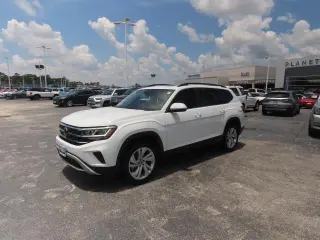 Volkswagen Atlas 2023 SE 4dr SUV w/Technology